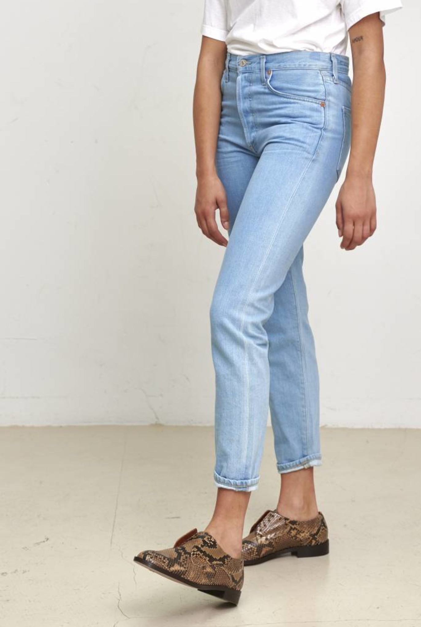 citizens liya jeans