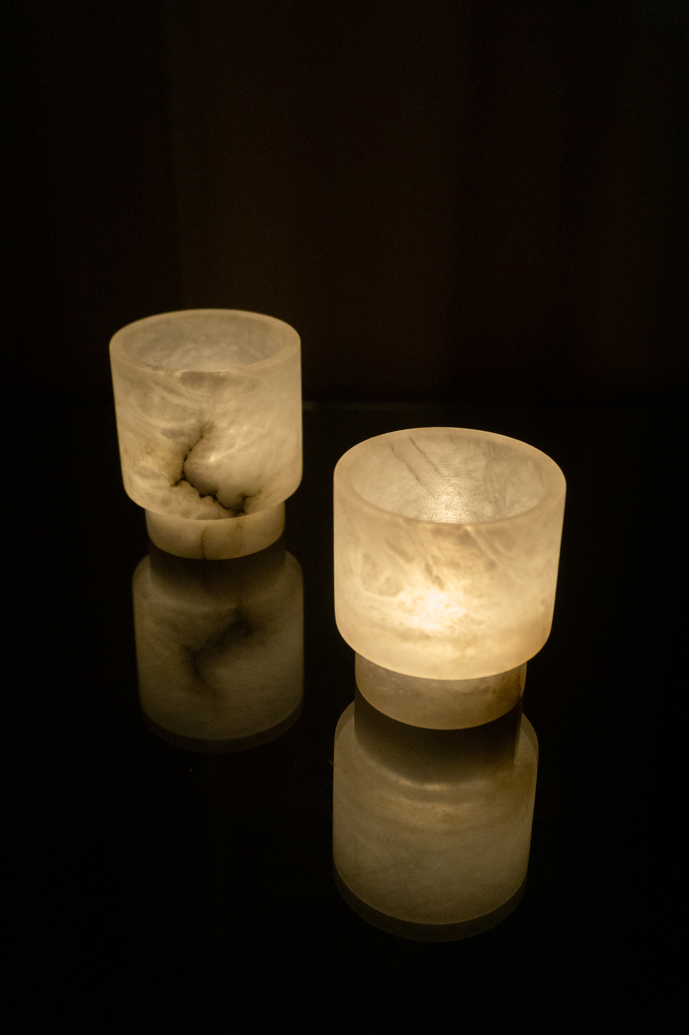 Alabaster Tlight holder S white