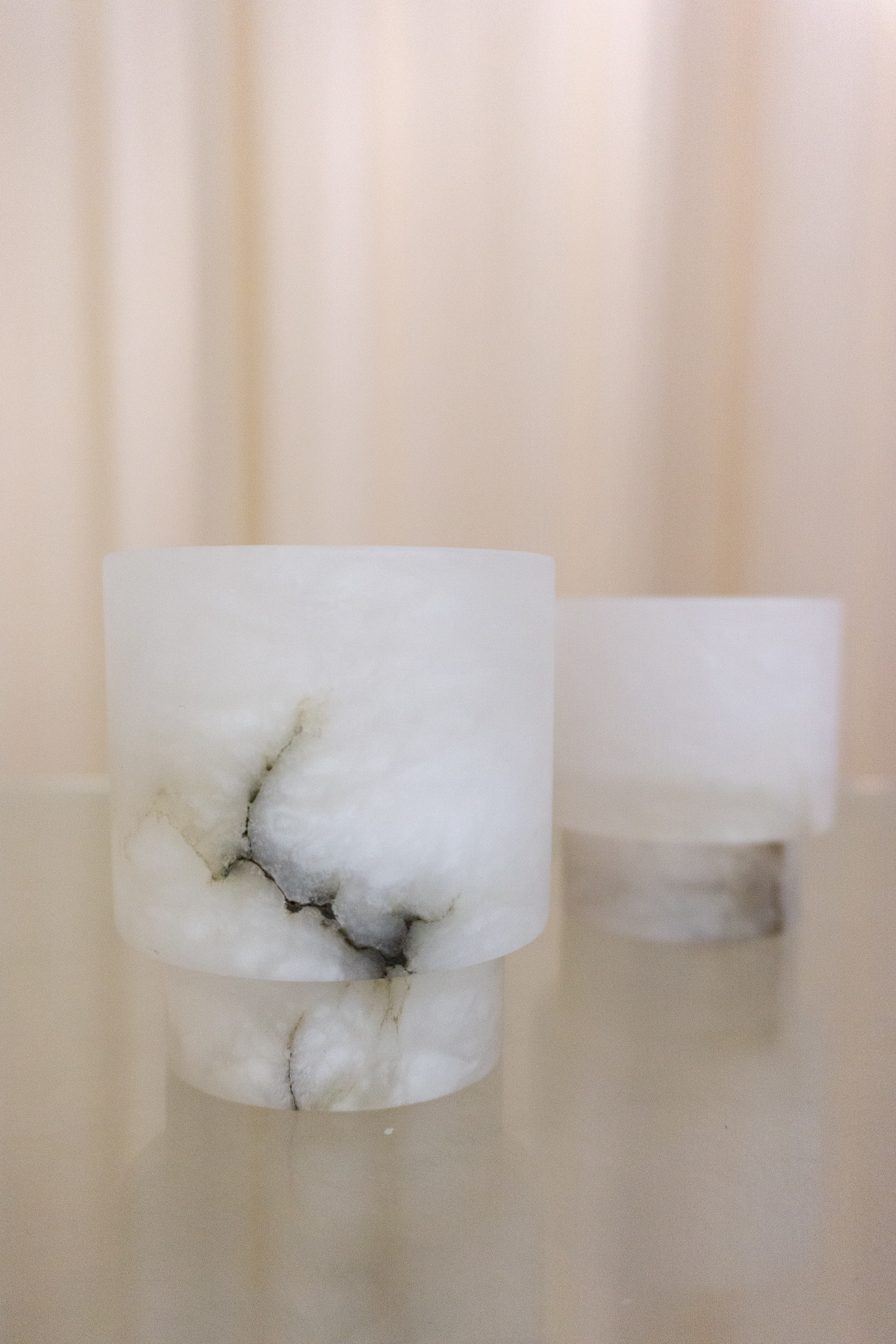 Alabaster Tlight holder S white