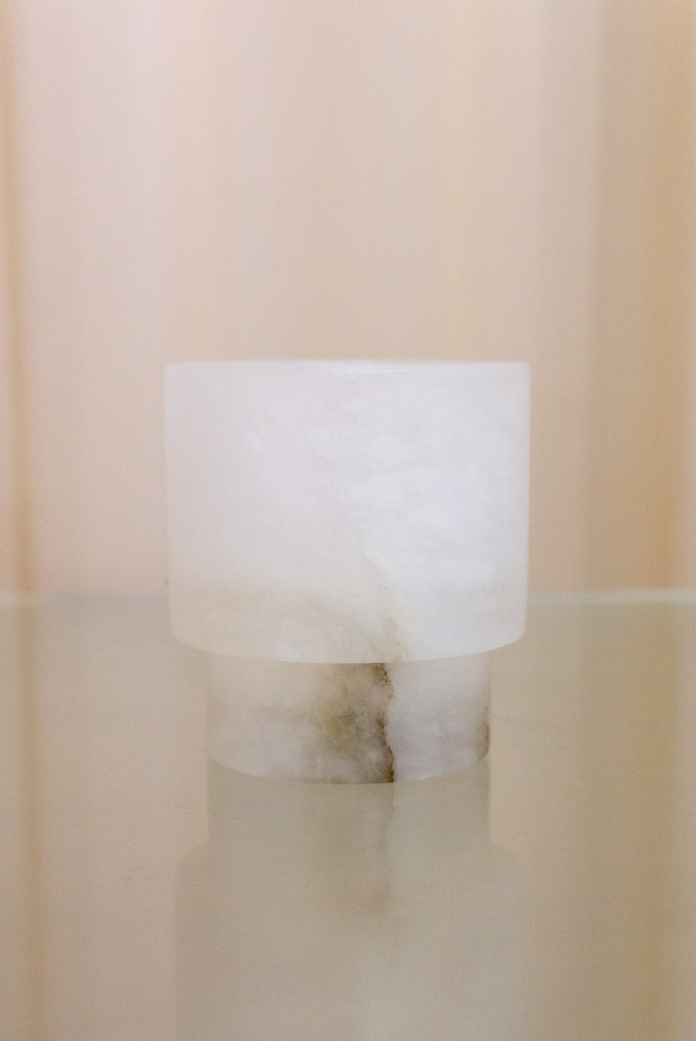 Alabaster Tlight holder S white