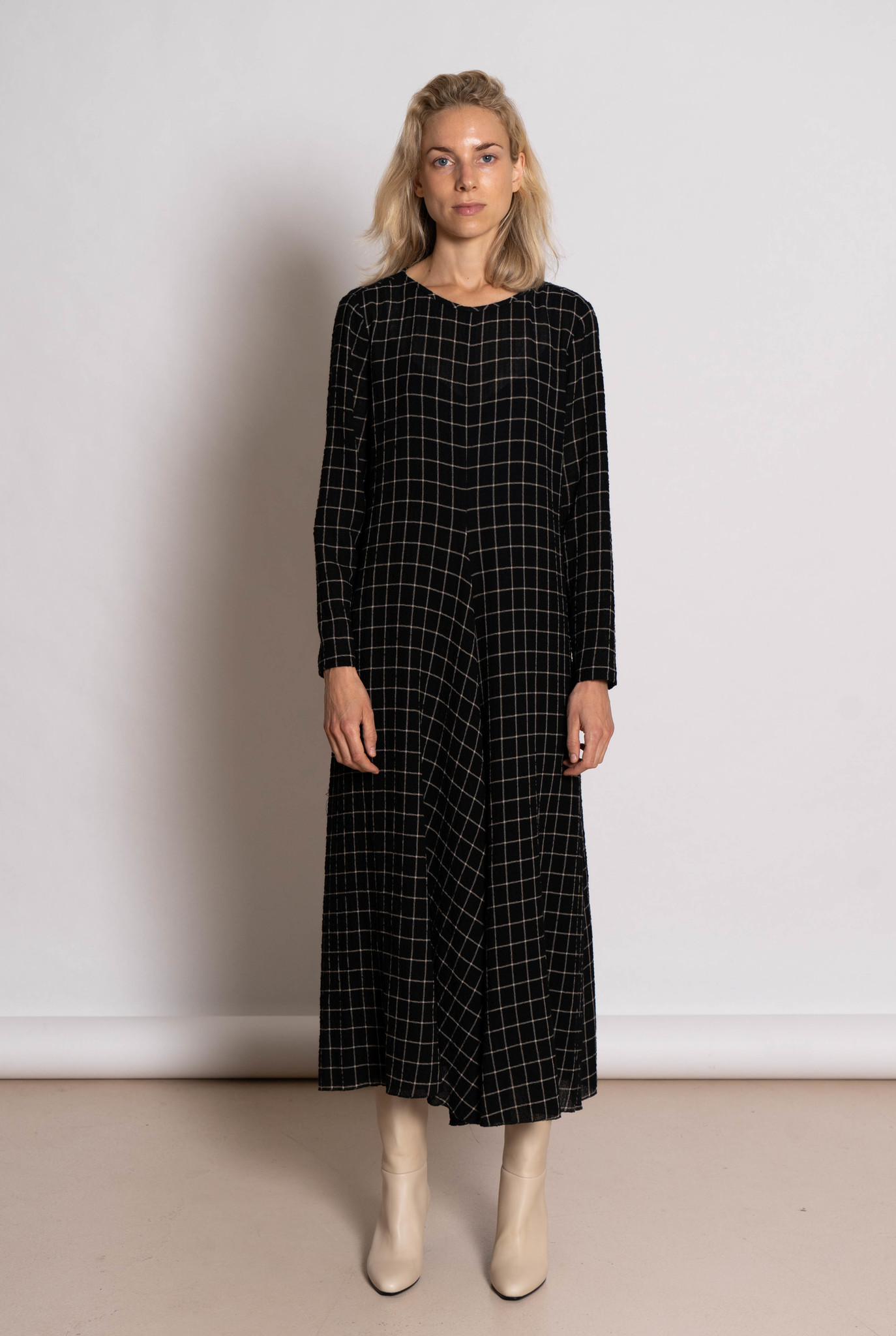 Long  dress black / beige check