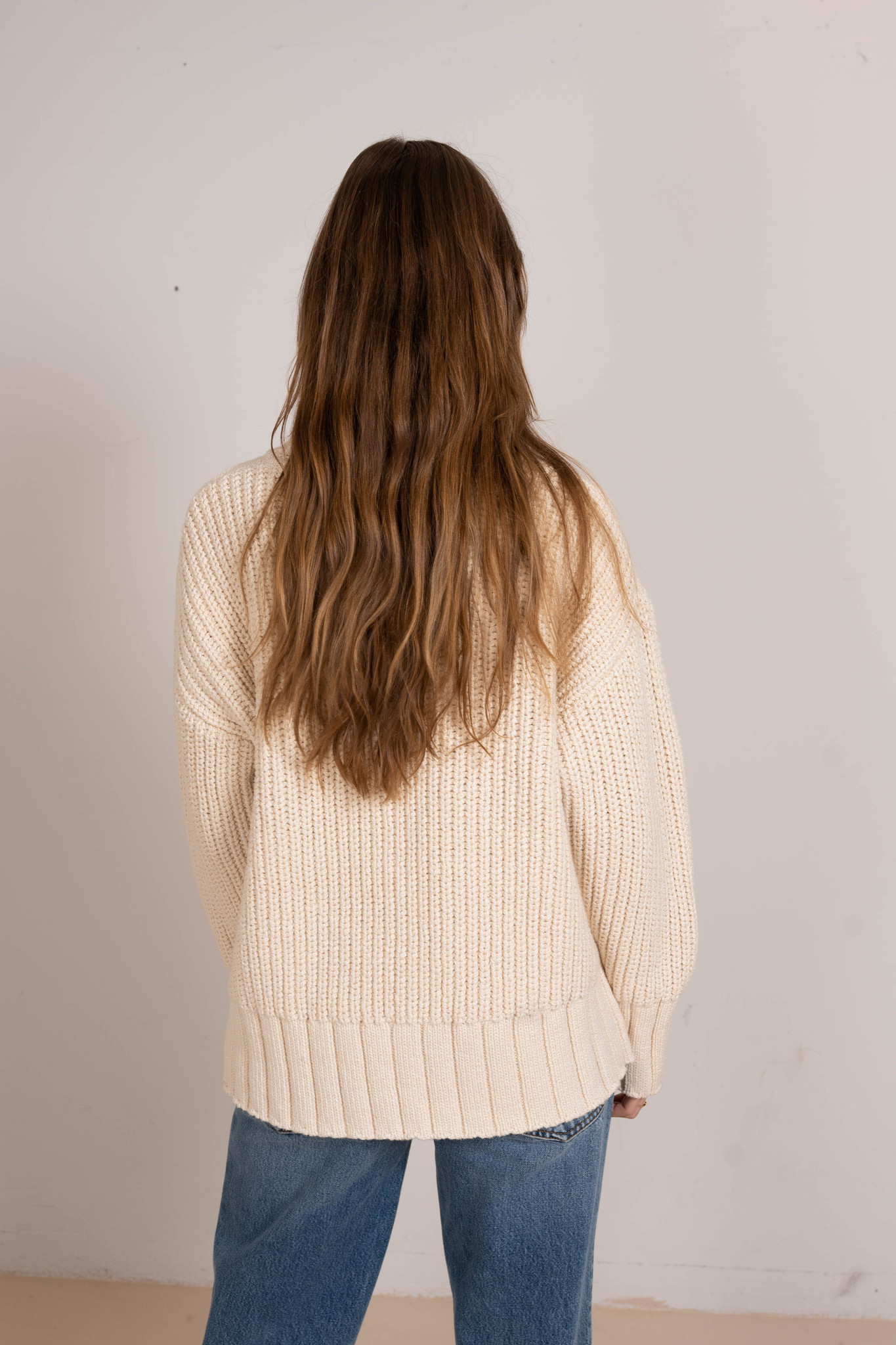 Rd Nk Ls-Handknit Cotton Ivory