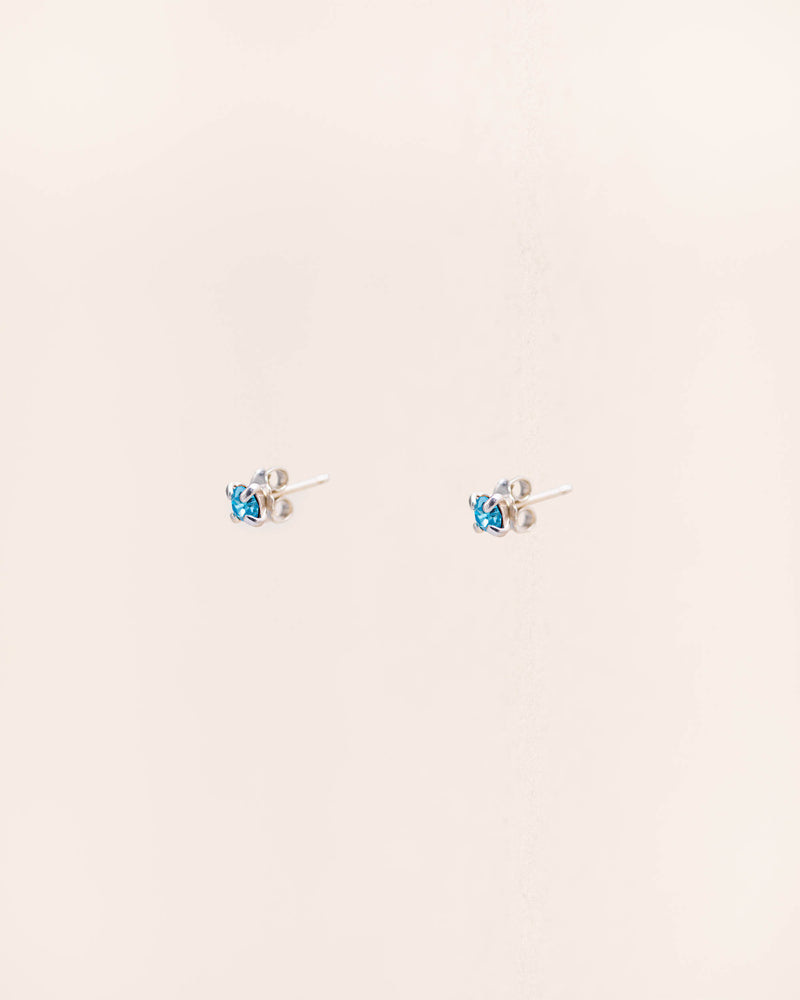 Wouters Hendrix Stud earrings with aquamarine crystal