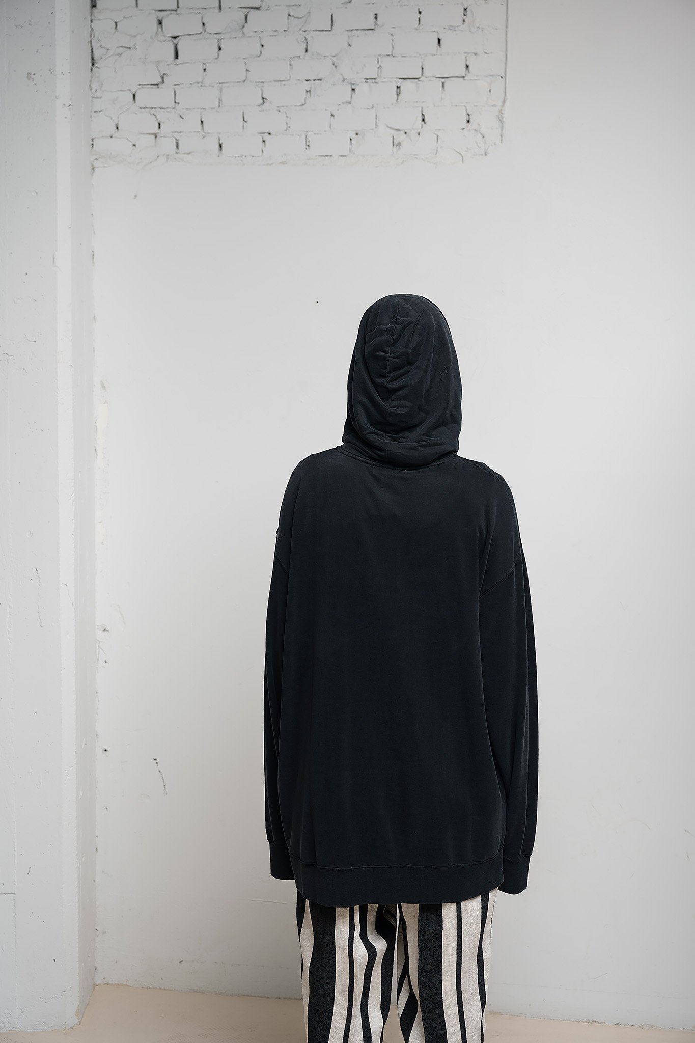 Washed shop black hoodie