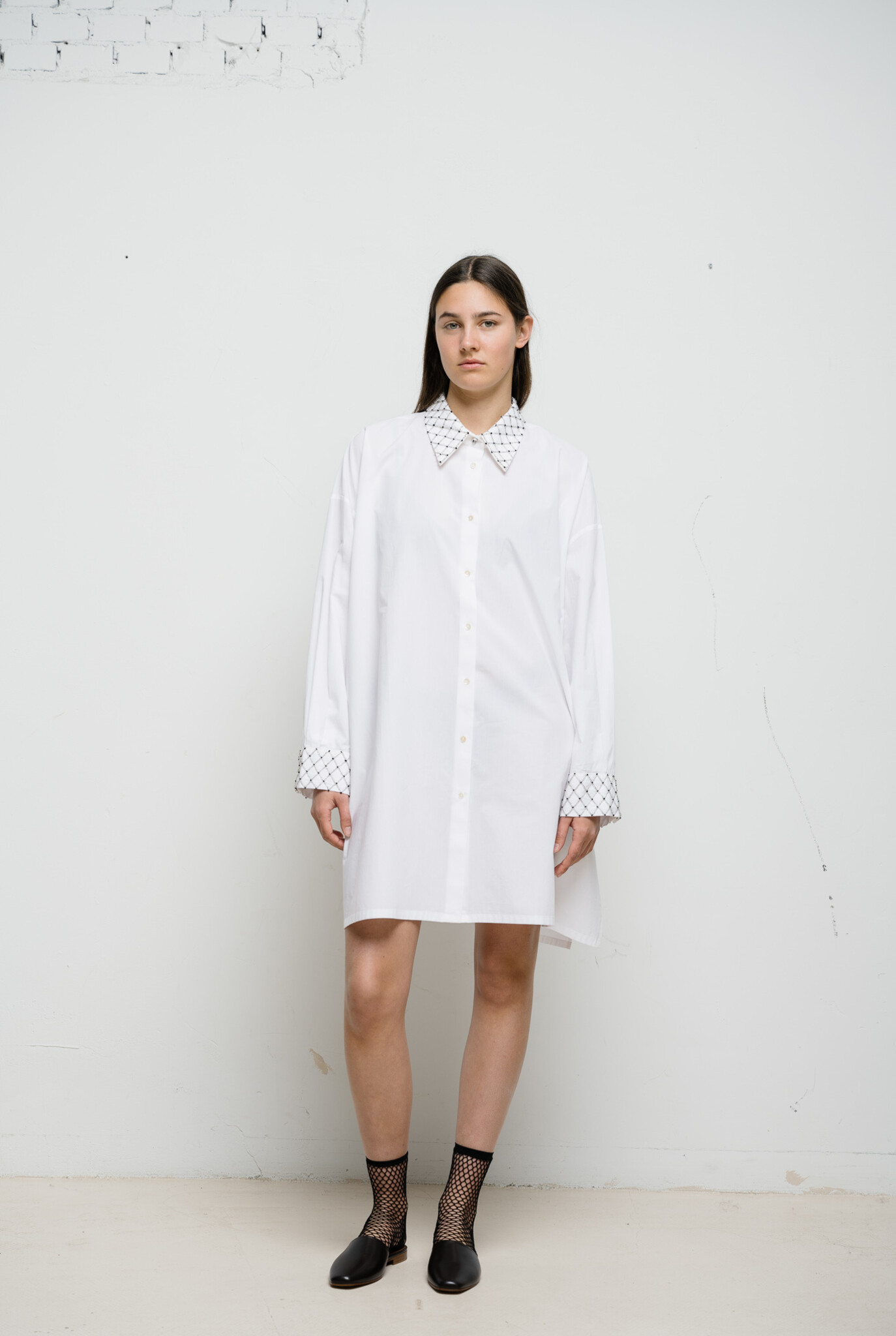 Popline Oversized Dress White Embroidered beads