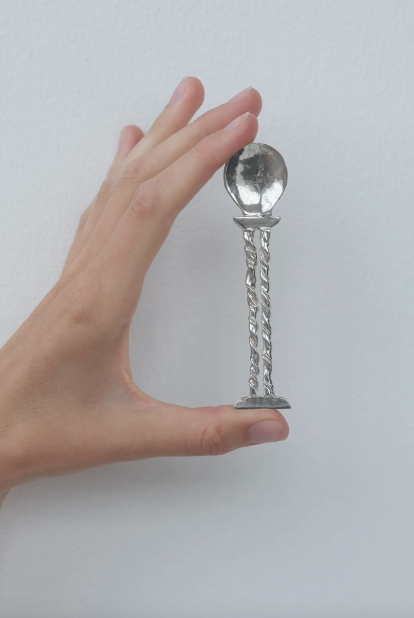 Ina spoon