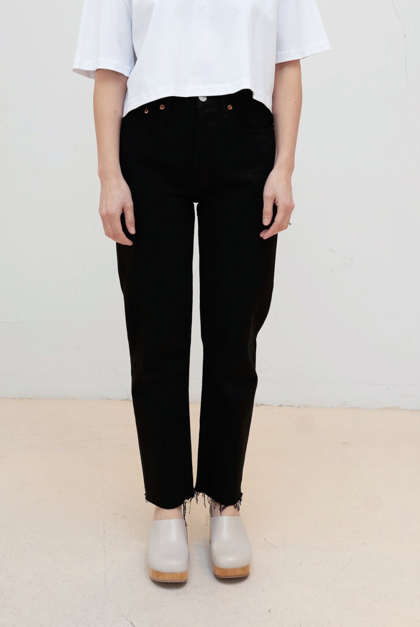 Stove Pipe Jeans Black