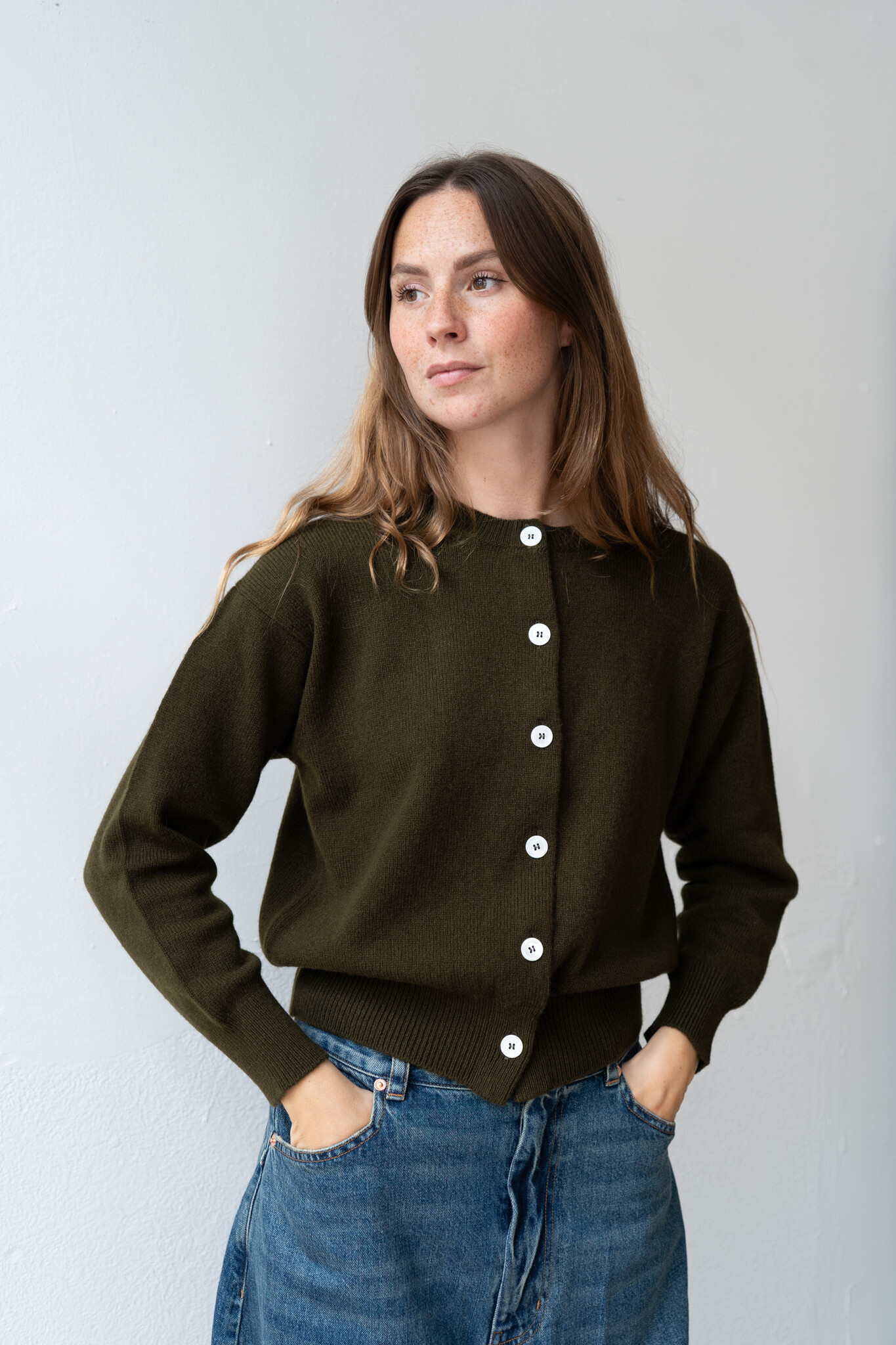 Ada crewneck military green