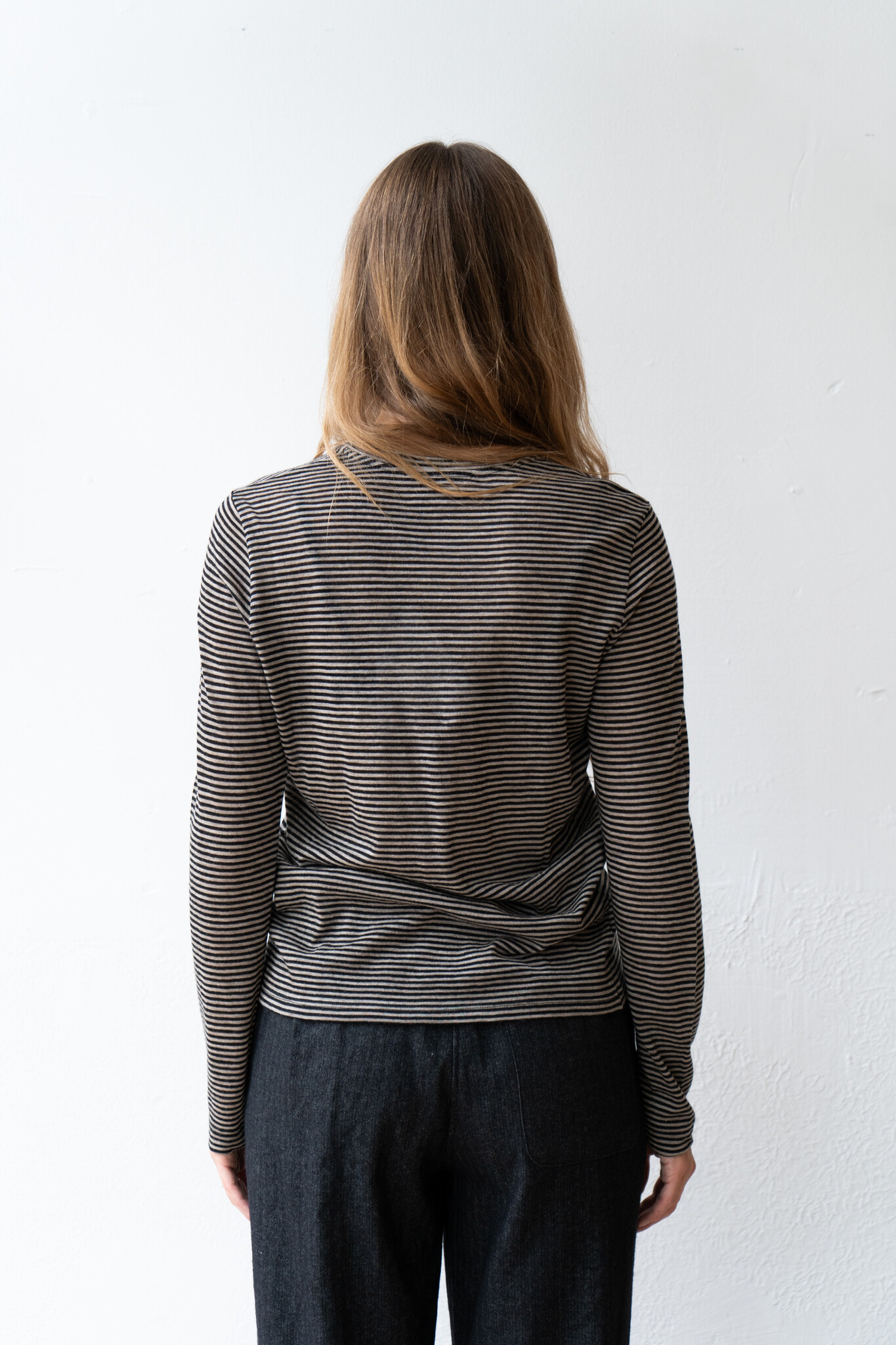 longsleeve wool black and cream stripe