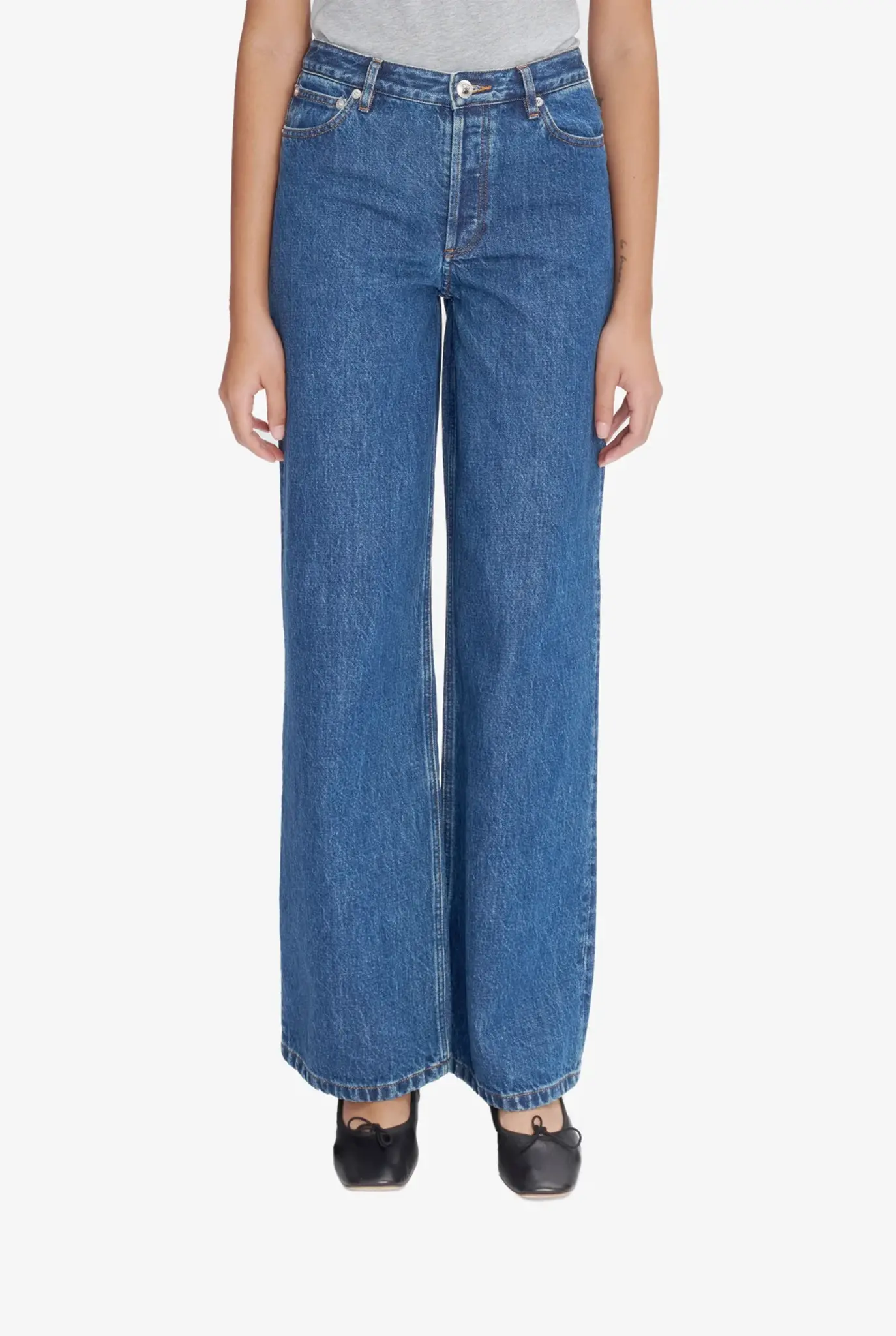 Jean Elisabeth mid blue