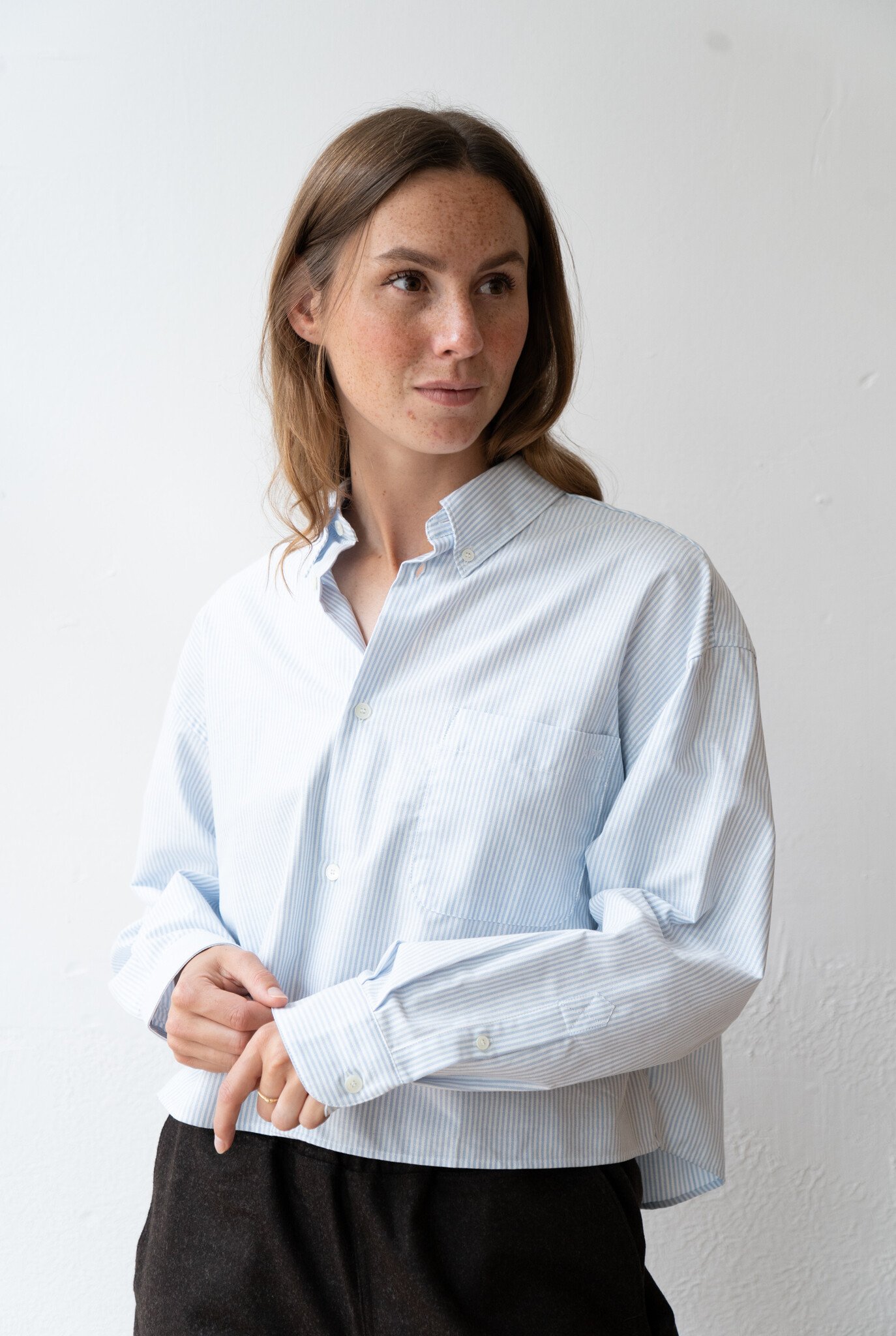 Sophia Button Down Logo Chemise Blue Fine Stripe