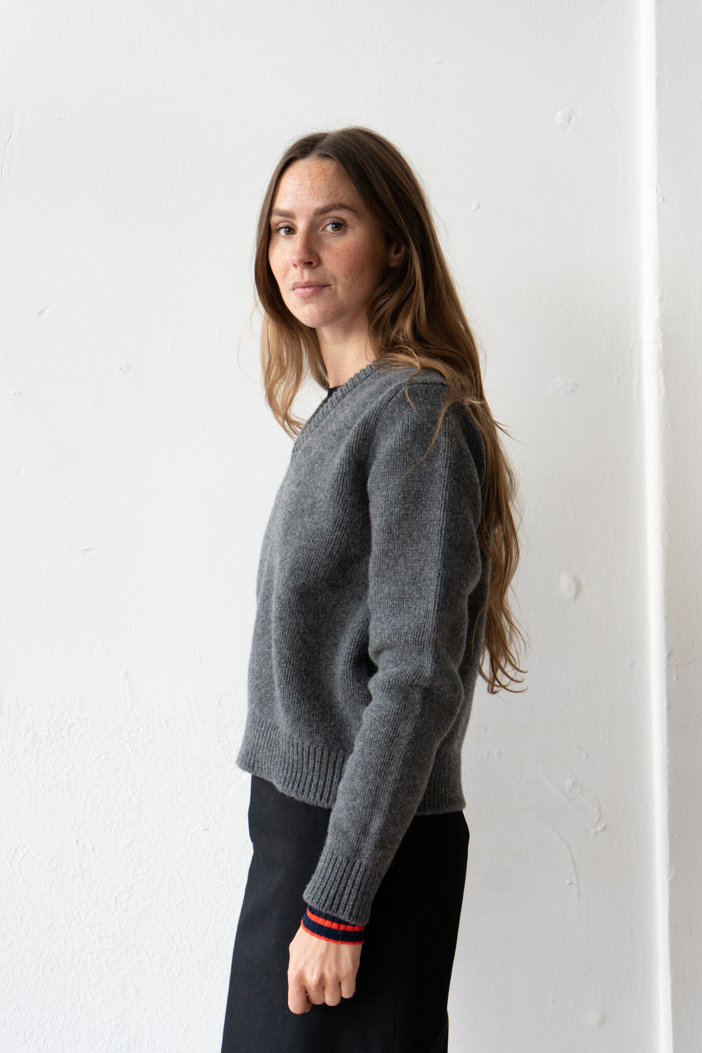 Glenn v-neck derby grey