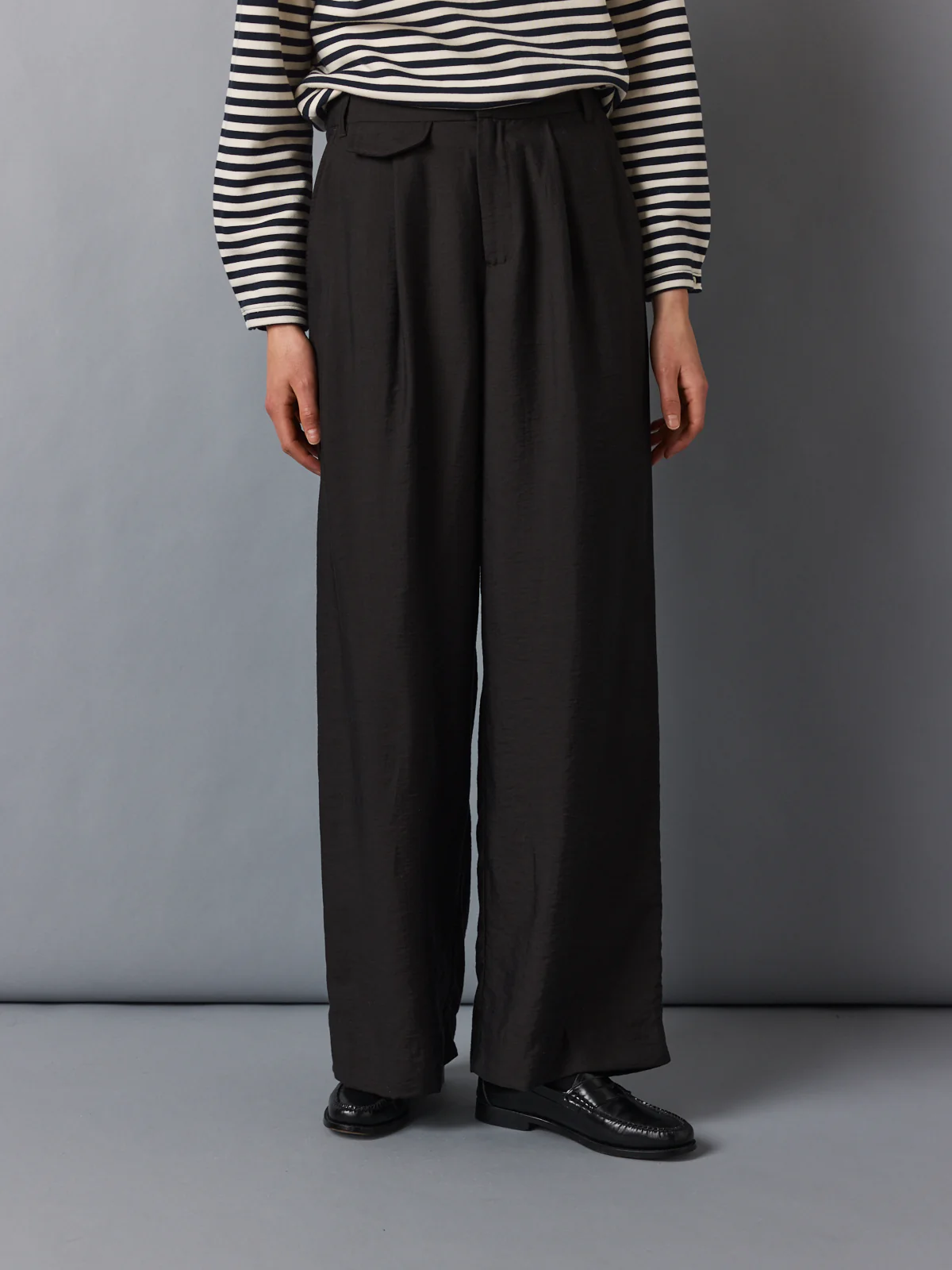 Sinatro trousers black