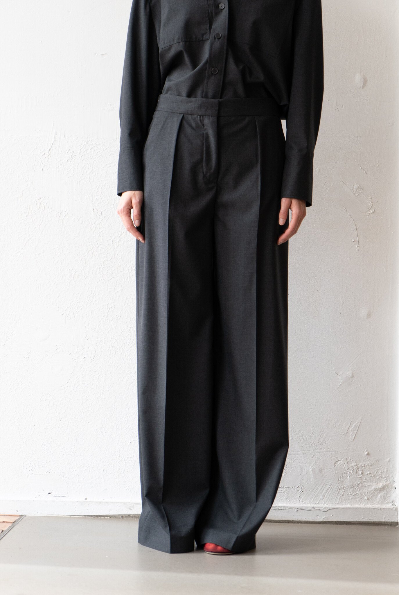 Alanel Pant Light Tailoring Smoke