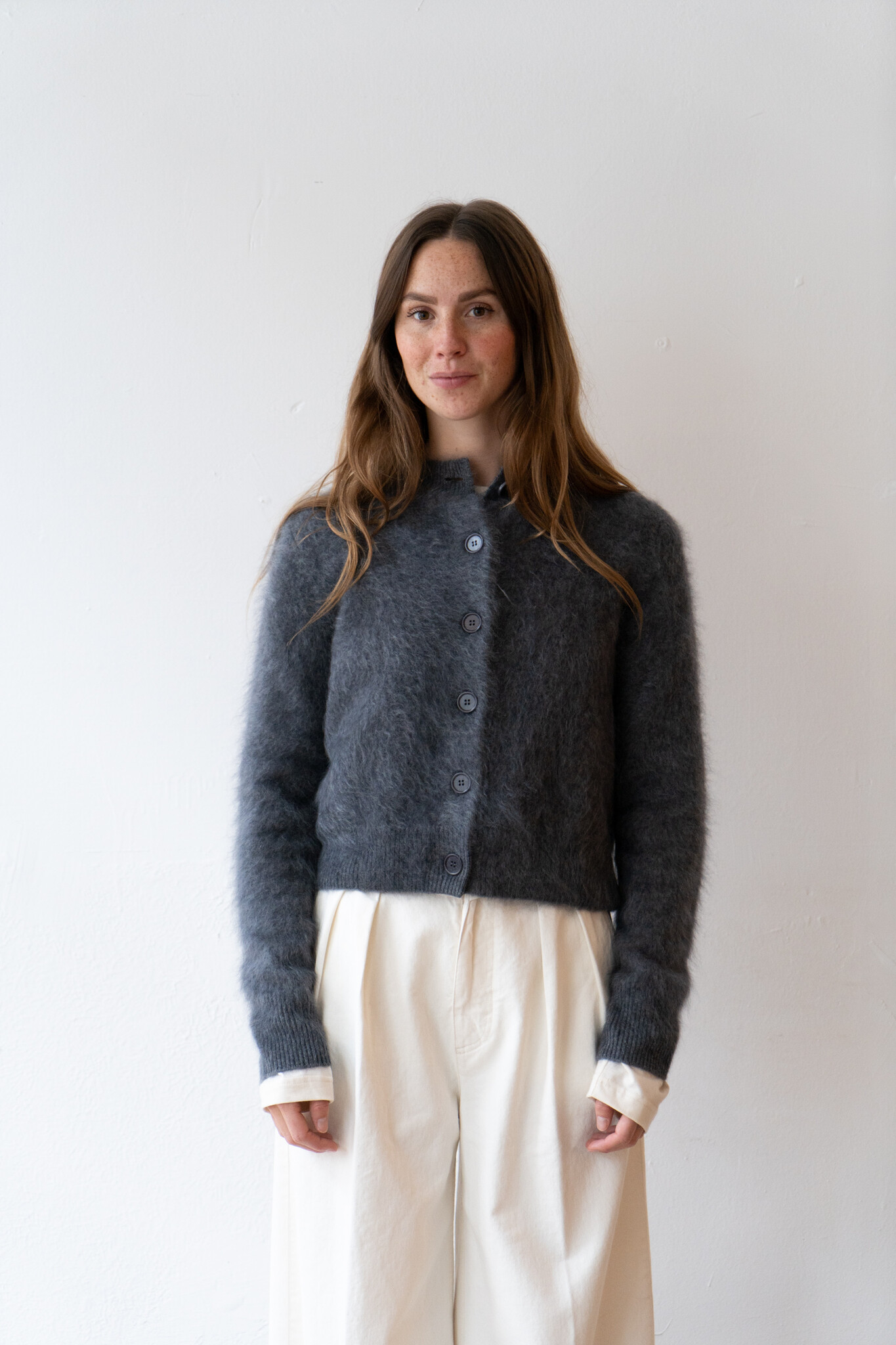 Azalea Cardigan Graphite Brushed