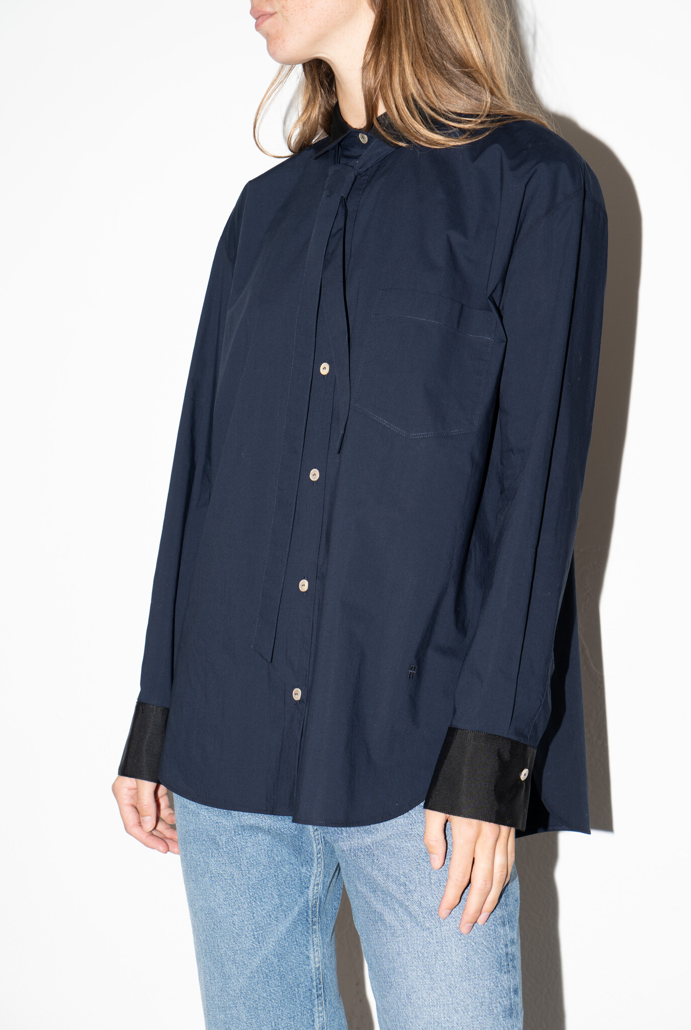 BCI Cotton oversized shirt canned tape details notte