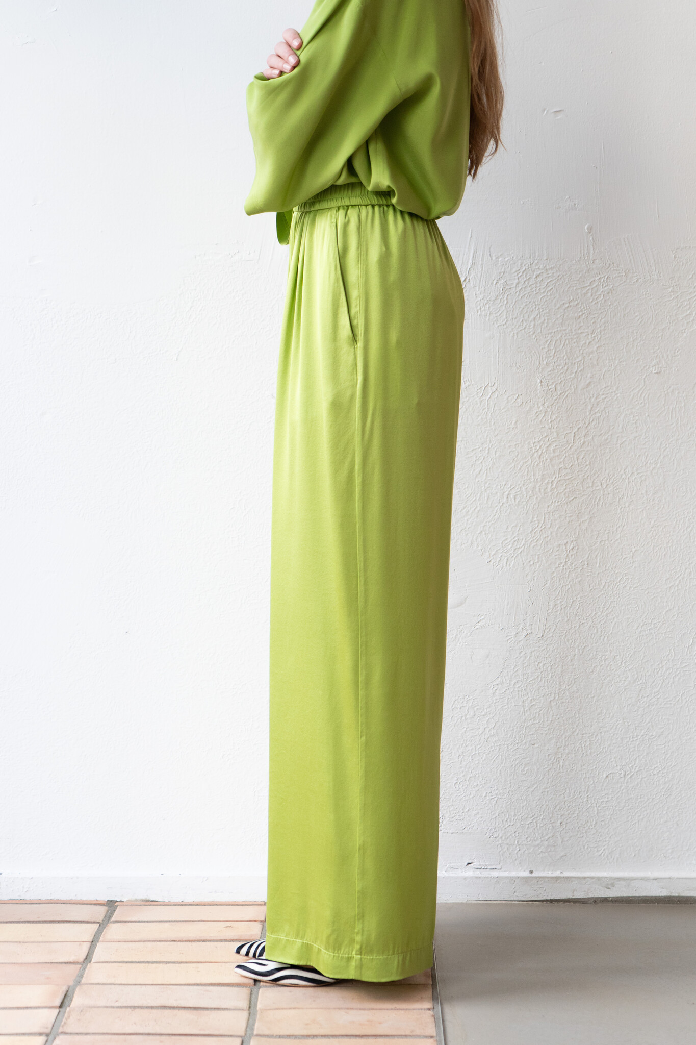Shiny Silk Satin Loose pants Aloe