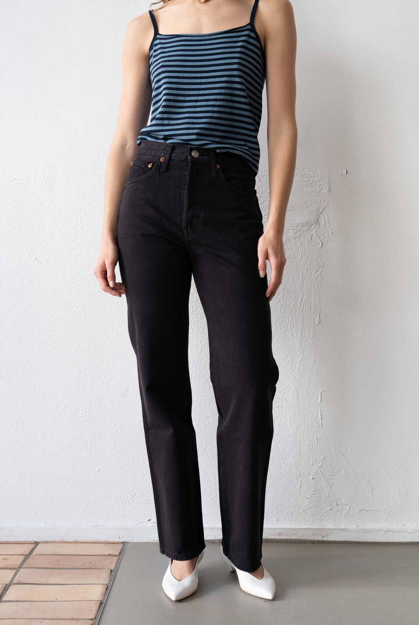 90s High Rise Loose Washed Black