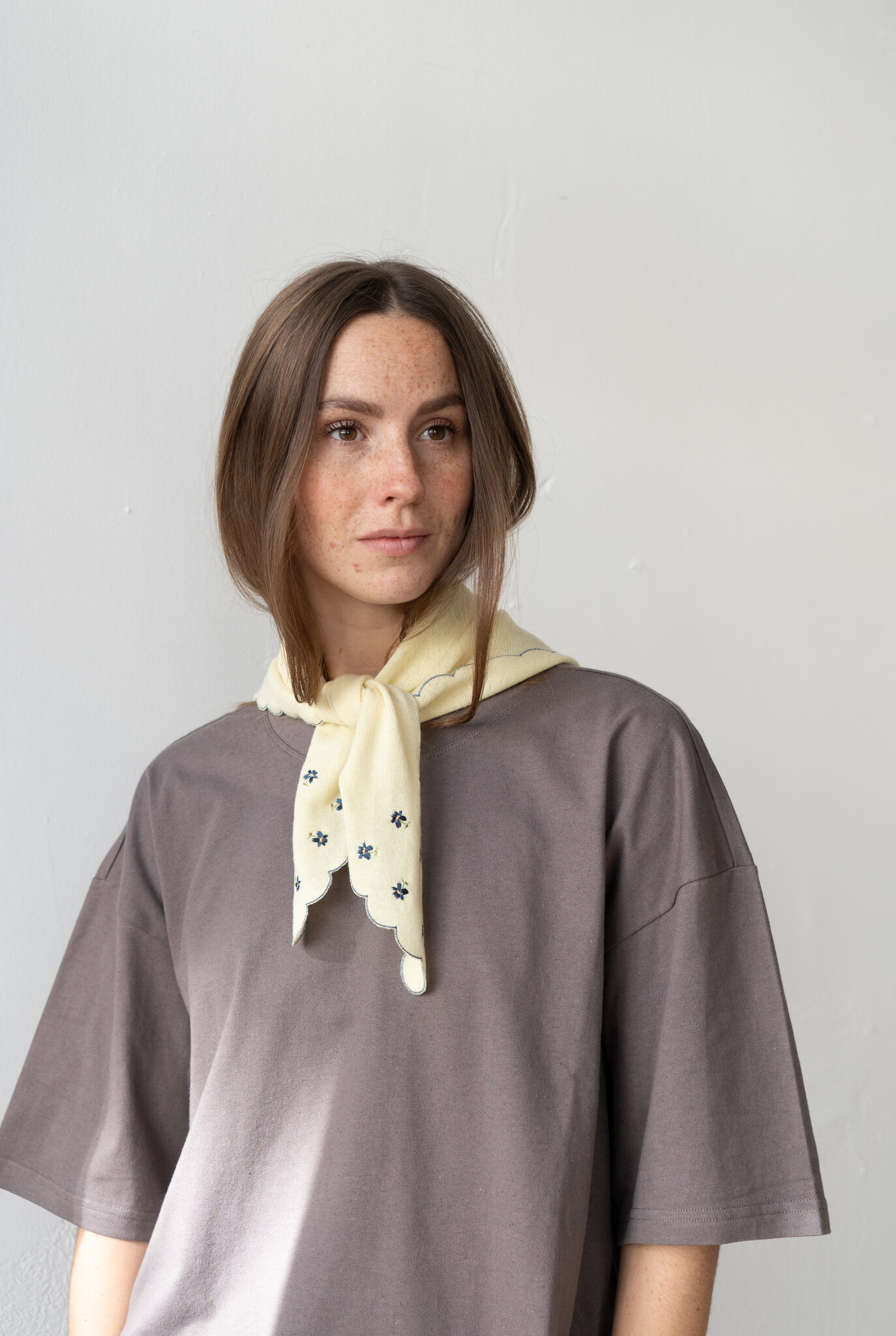 Embroidered Scarf Cream