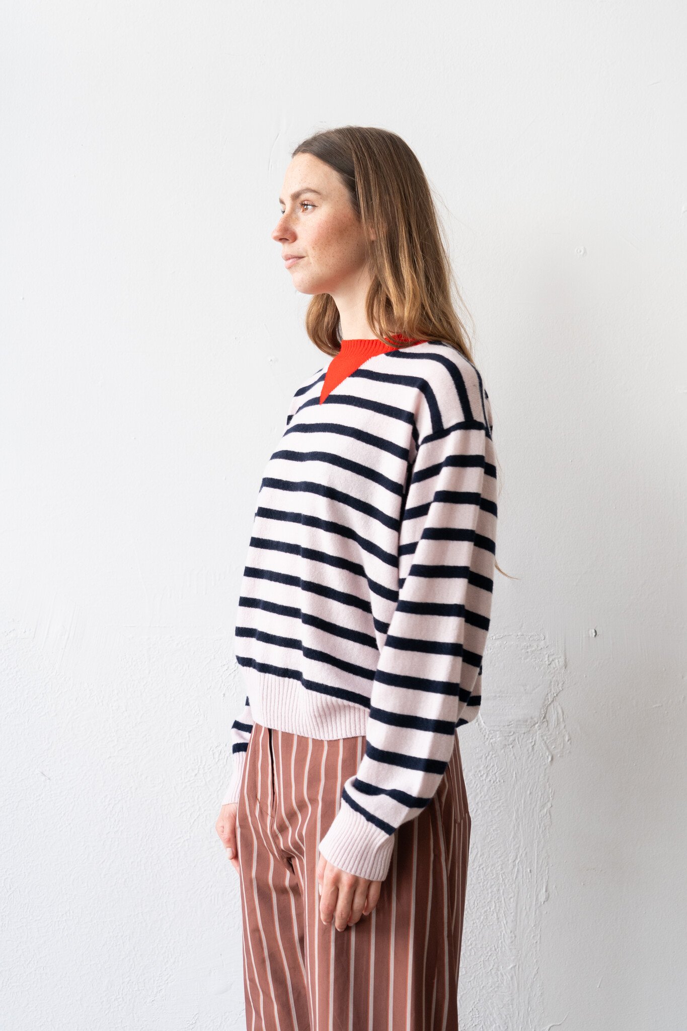 Olga Sweater Pale Pink Navy Red