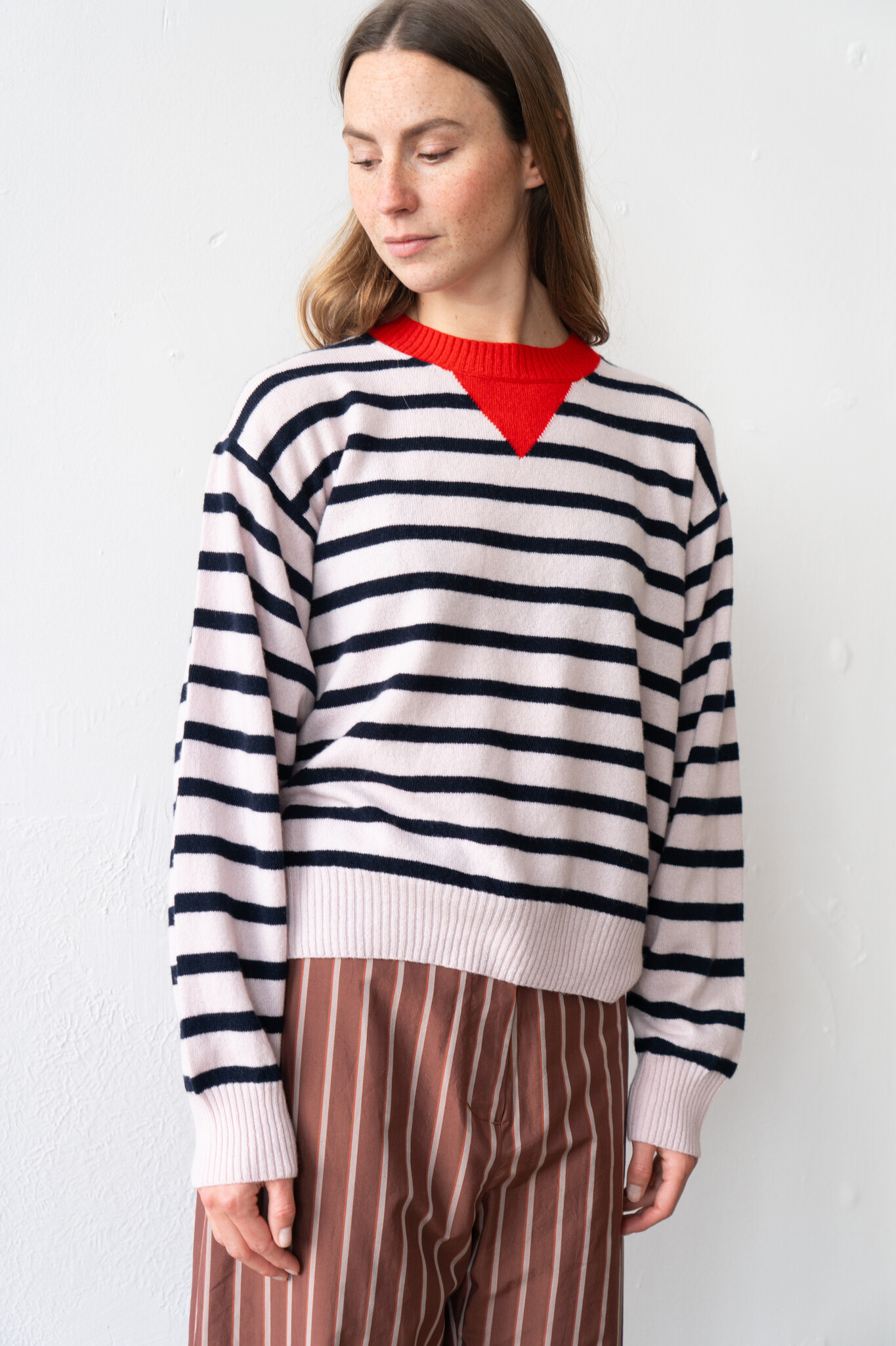 Olga Sweater Pale Pink Navy Red