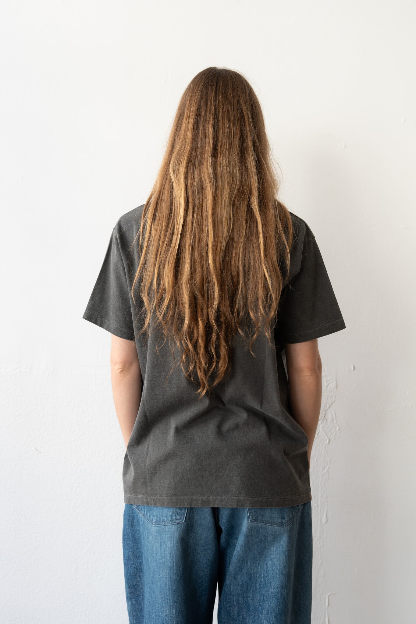 17 Round Shape Dyed Tee 'From Follows Function' Black
