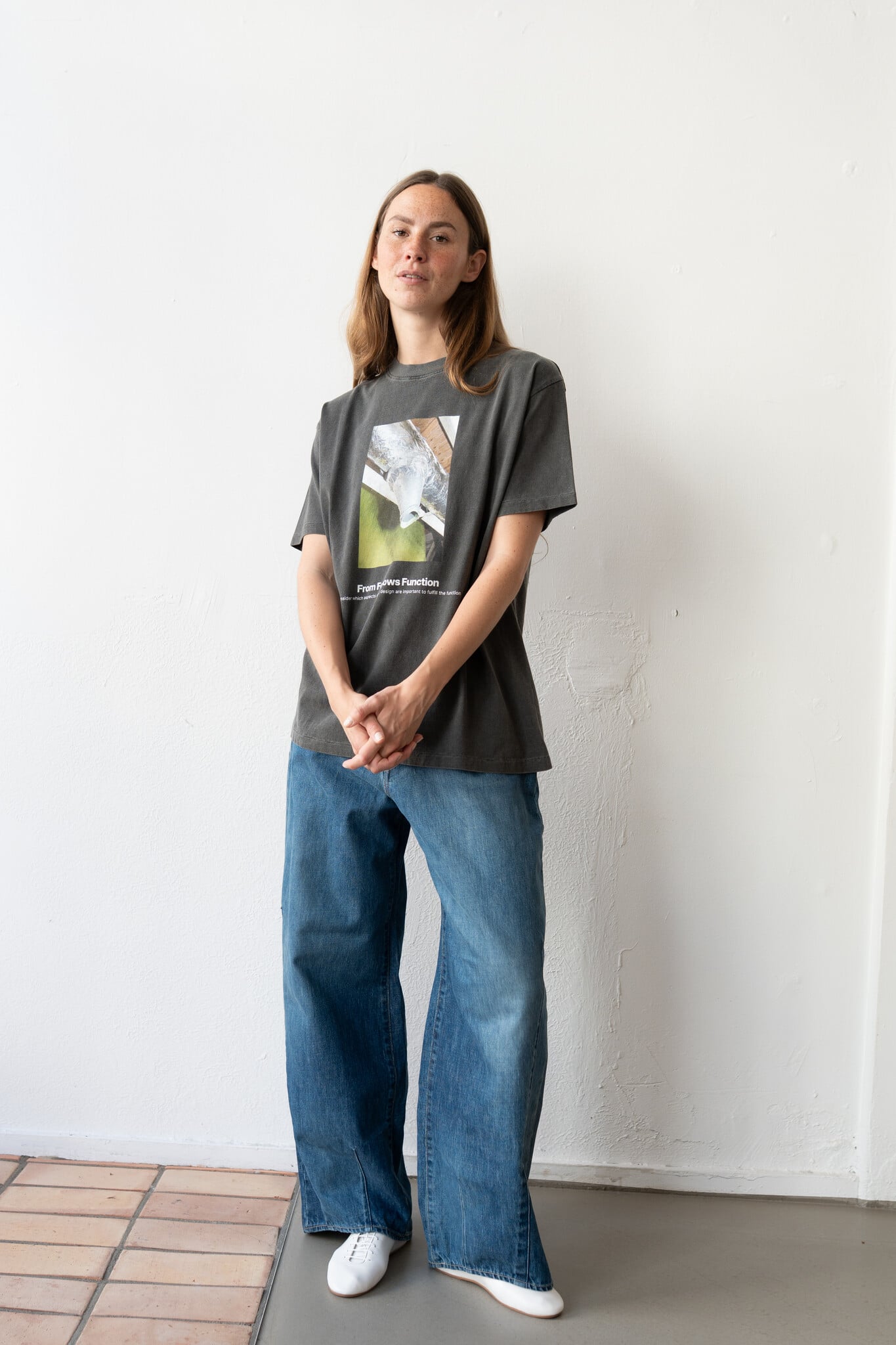 17 Round Shape Dyed Tee 'From Follows Function' Black