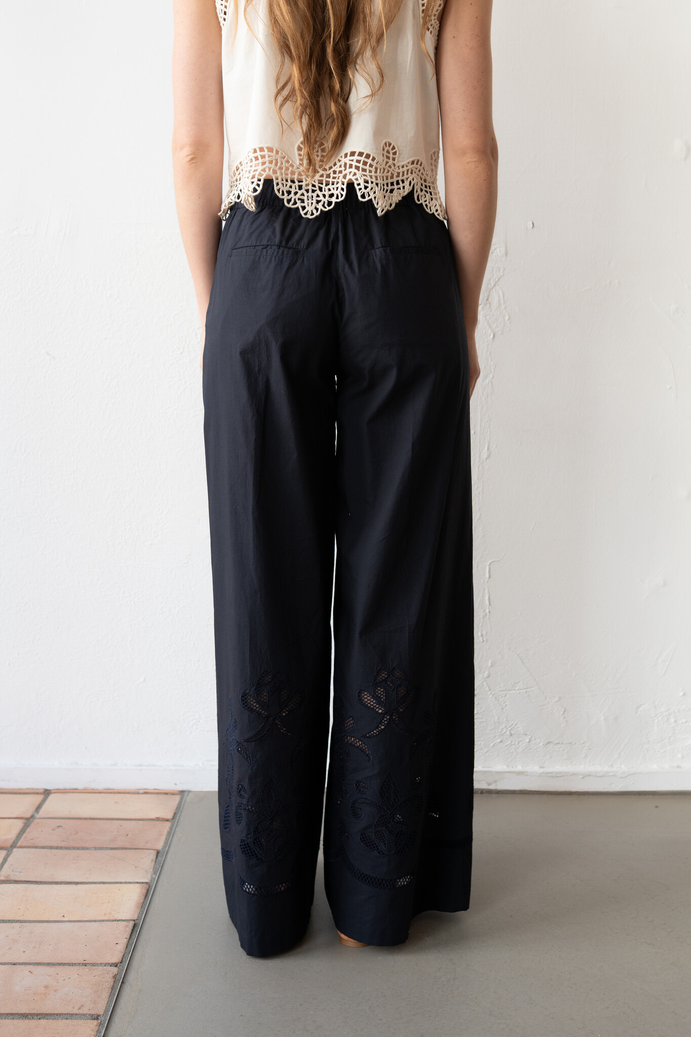 Cropped Lunamaris Embroidery Poplin Trousers Notte