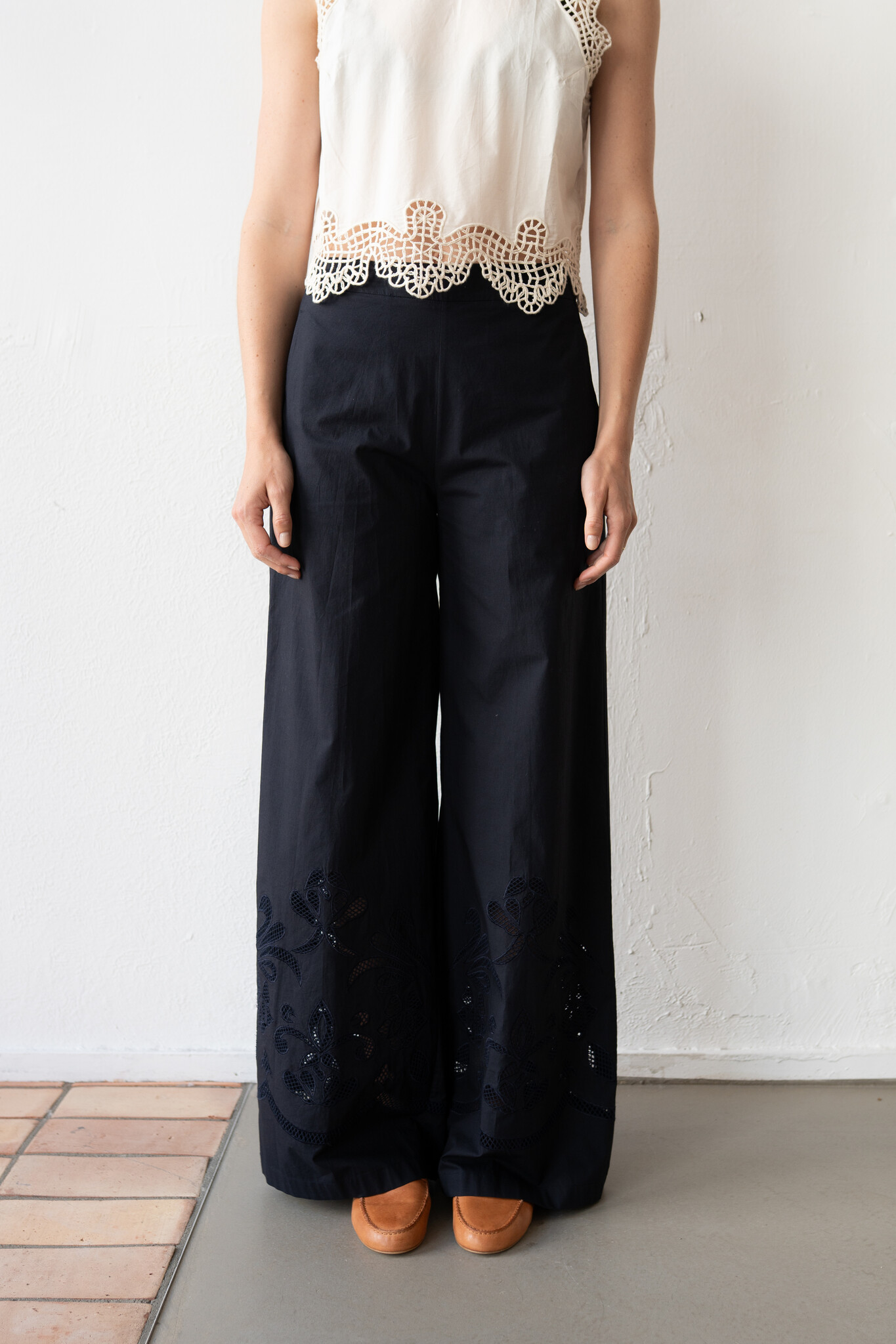 Cropped Lunamaris Embroidery Poplin Trousers Notte