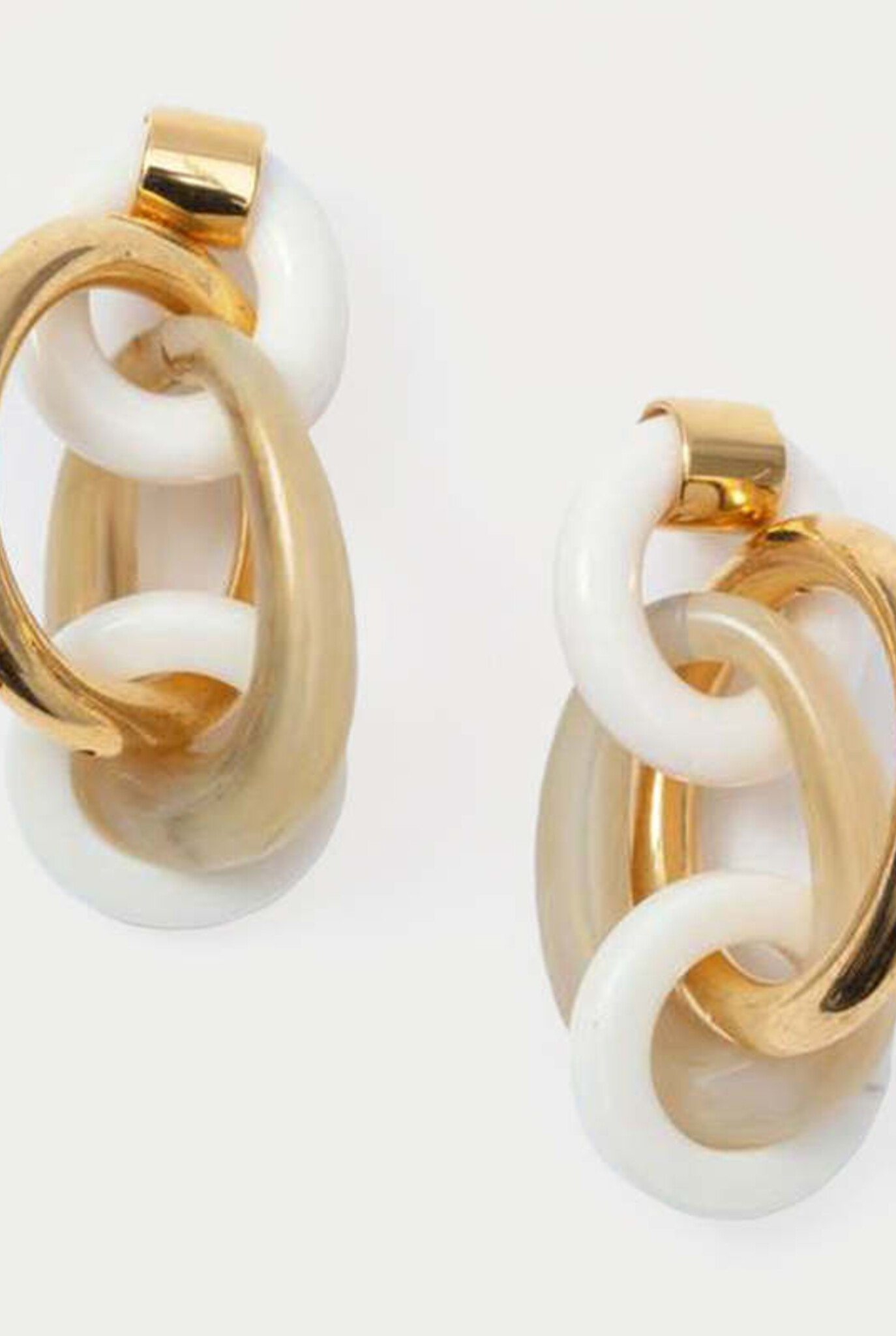Olly earrings White