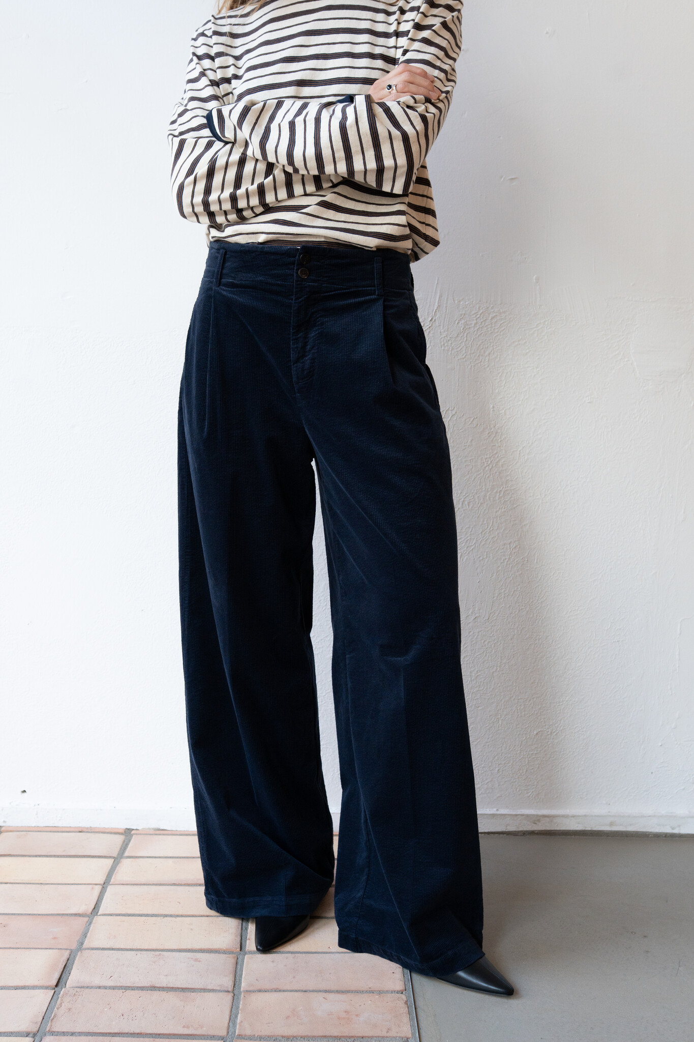 Wide-leg Dk Blue Corduroy Trouser