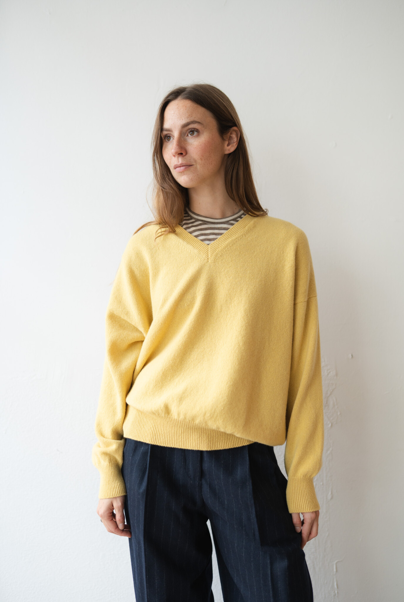 Innes Slouch V-Neck Sweater Yellow