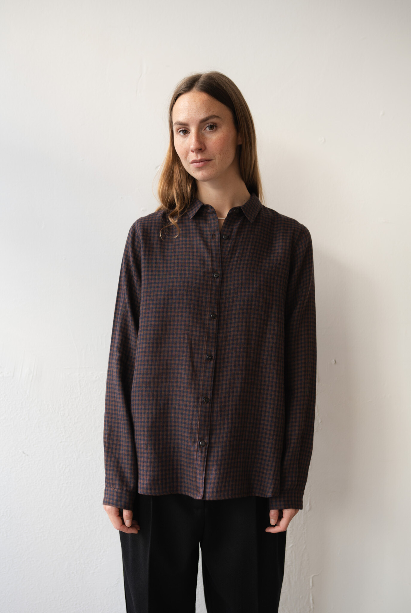 Side-Buttoned Shirt Night Blue Red Check
