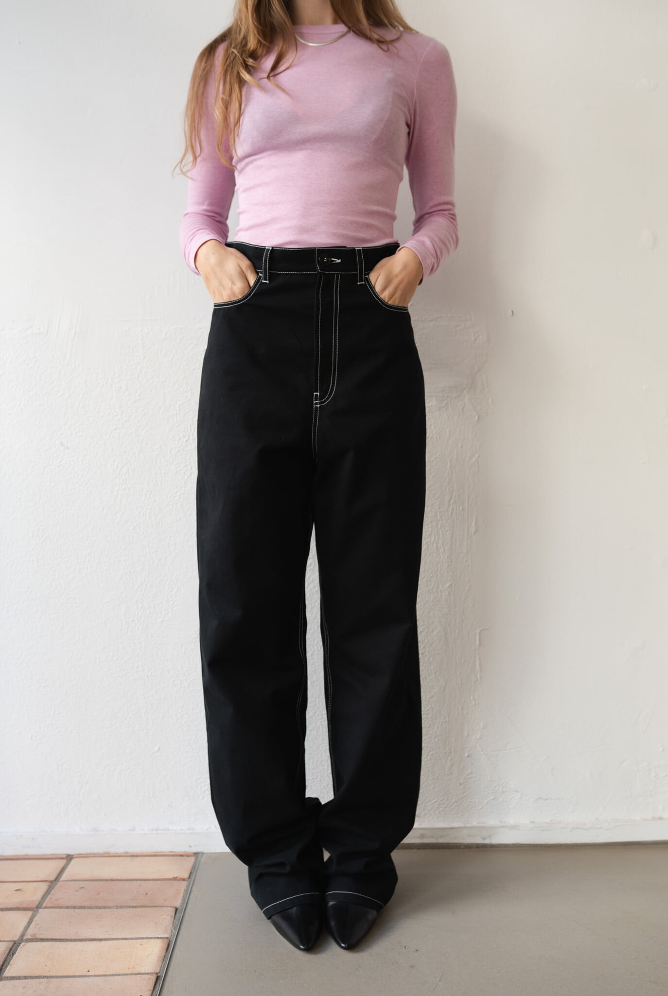 Juergen contrast stitch jean Black