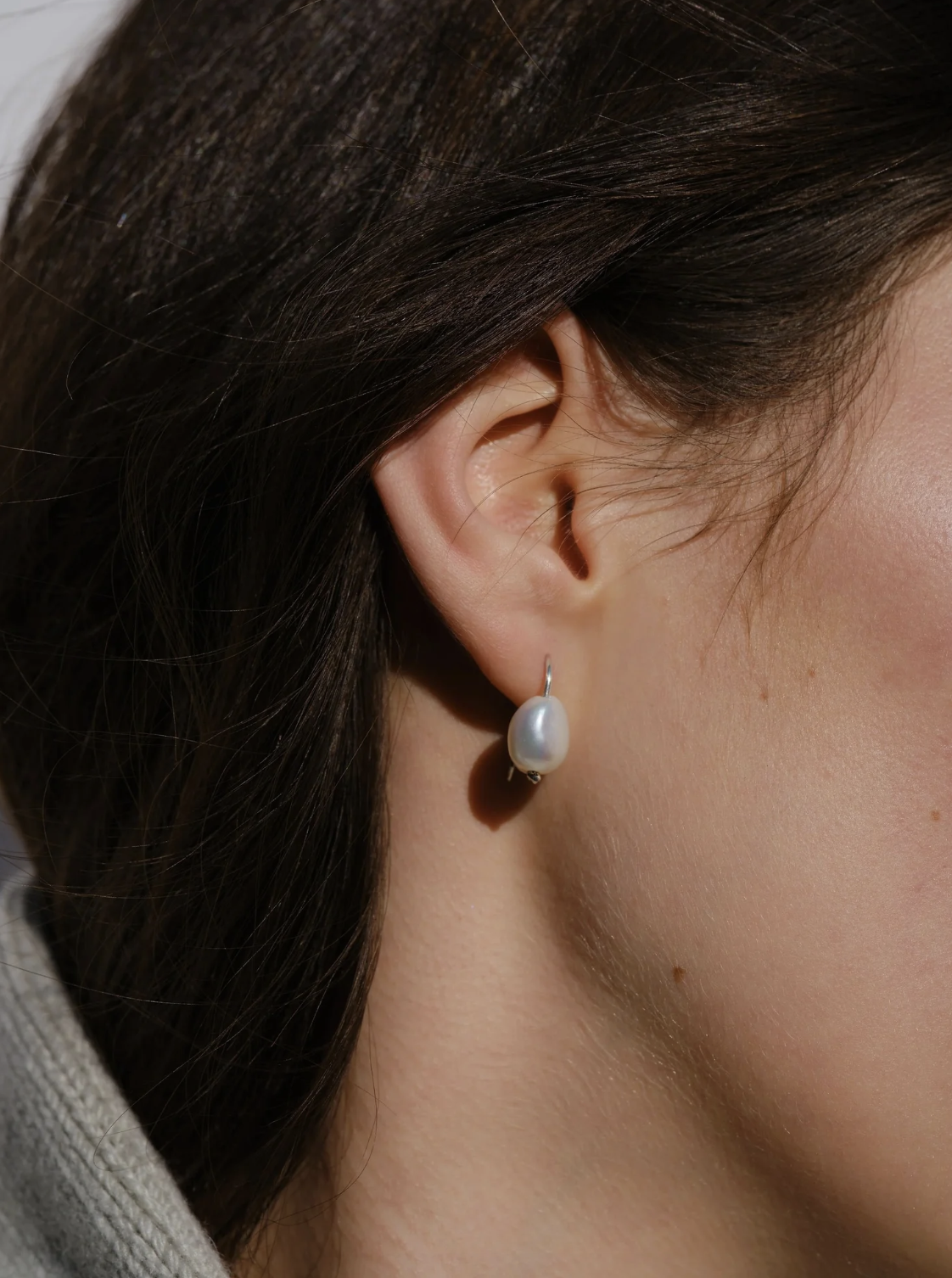 Small Perlita Earrings