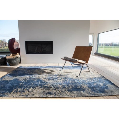 Louis De Poortere Rugs Cracks abyss blue tapijt Mad Men Collection