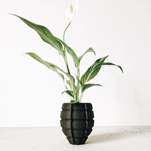 Minimum Design Grenade bloempot zwart Ø6 Minimum Design Grenade bloempot zwart Ø6