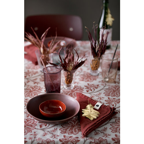 Bungalow Chaaya rood tafelkleed 300 x 160