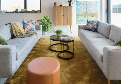 De kleuren van van Goghs fruitbomen