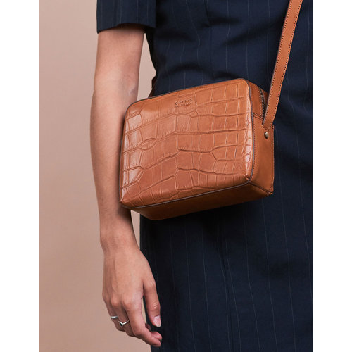 O My Bag Sue handtas - croco klassiek leder cognac