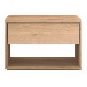 Ethnicraft Nordic II table de chevet en chêne Ethnicraft Nordic II table de chevet en chêne