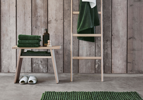 Porte-serviettes et échelles