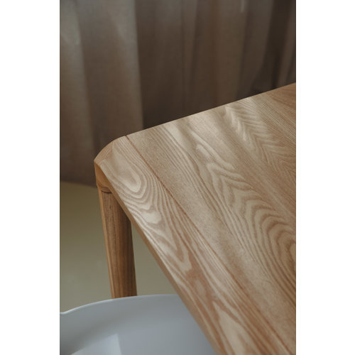 Zuiver Storm eettafel naturel essenhout