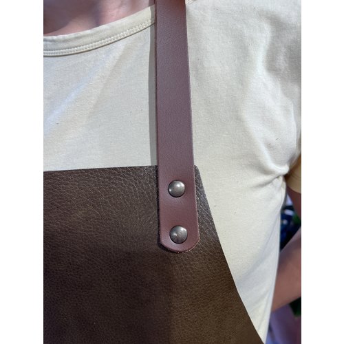 Verstee Leather Crafts Keukenschort leder rivet met zak zwart/cognac