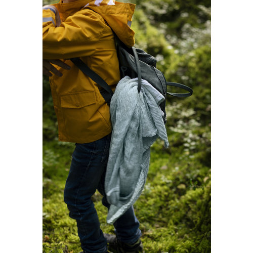 Lapuan Kankurit TERVA handdoek wit en lavendel gewassen linnen-tencel-katoen 65 x 130