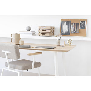 Studio Henk Ode chaise de salle à manger avec accoudoirs en bois cadre blanc Orion Cream 02