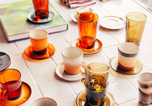 Tasses, mugs et bols