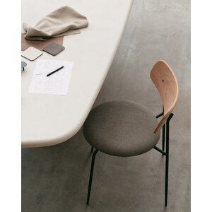 Paul Rogers Cover metal (W) chaise de salle à manger - Creta mousse/ivory oak Paul Rogers Cover metal (W) chaise de salle à manger - Creta mousse/ivory oak