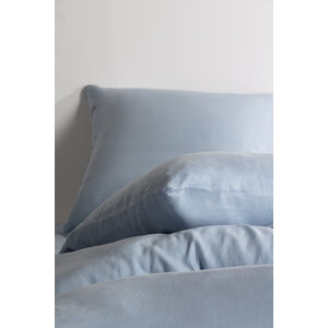 Casilin Taie d'oreiller en tencel satiné sky blue Casilin Taie d'oreiller en tencel satiné sky blue
