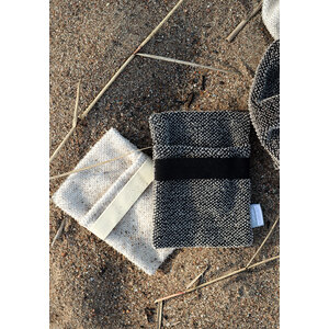 Lapuan Kankurit KIVI gant exfoliant en lin blanc lin-tencel terry